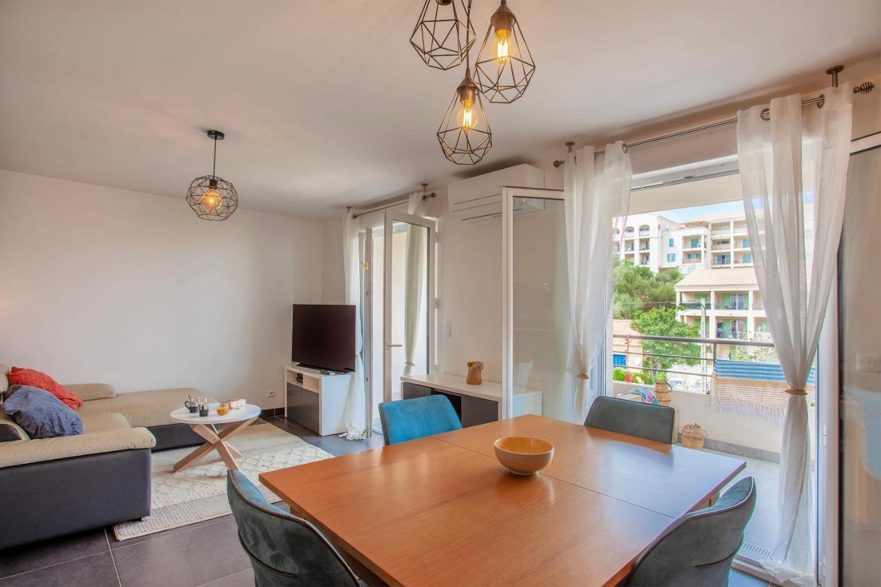 Apartmán La Marinella - Charmant Appt Climatise LʼÎle-Rousse Exteriér fotografie